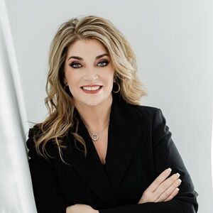 Meet your Posher, Marian